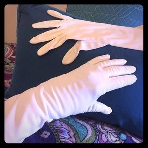 Vintage gloves